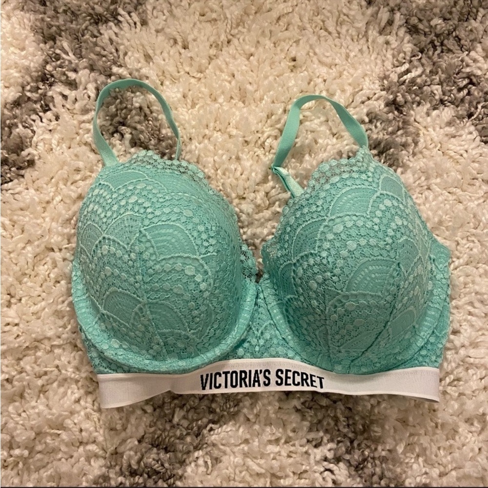 Victoria Secret Lace Bra